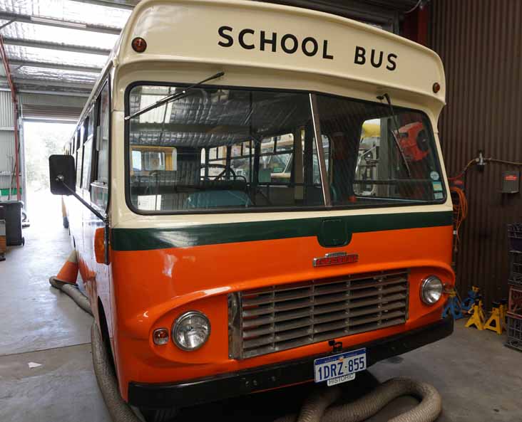 WA School Bus Austin 2.45F Porter T83